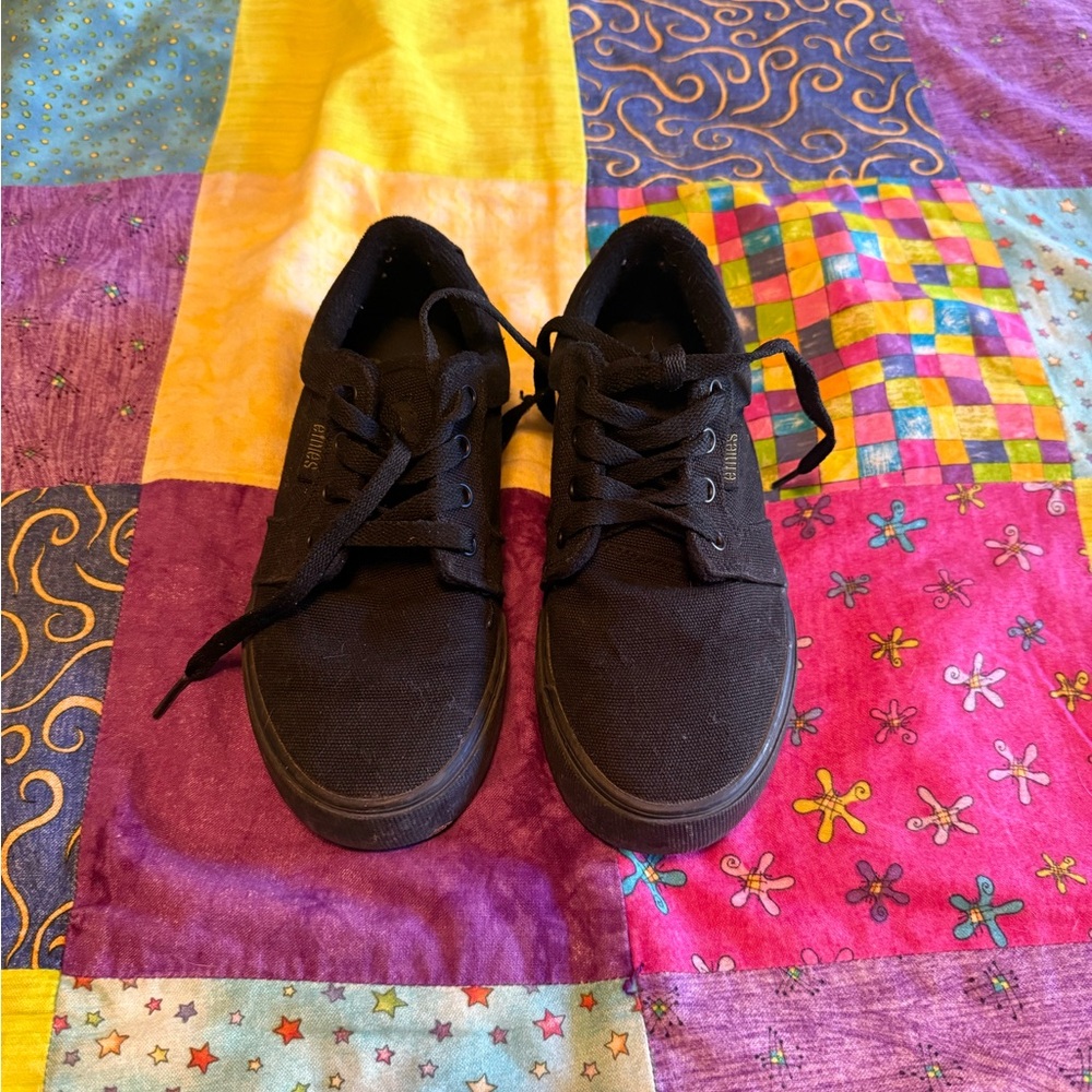 Etnies Black Kid’s Shoes